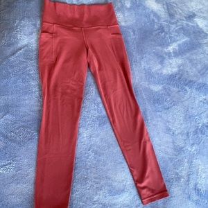 Athleta salutation stash pocket 2